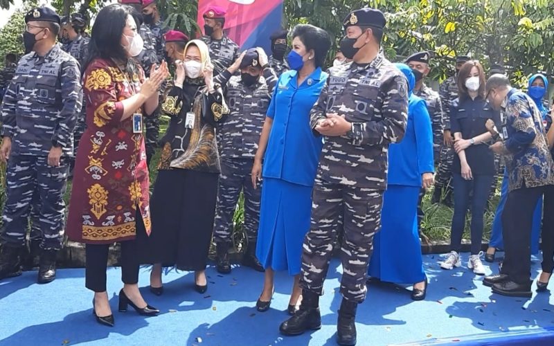 Kepala Staf TNI Angkatan Laut (KSAL) Laksamana TNI Yudo Margono di sela acara pelepasan mudik gratis serentak bagi personel tentara beserta keluarganya, Kamis (28/04).