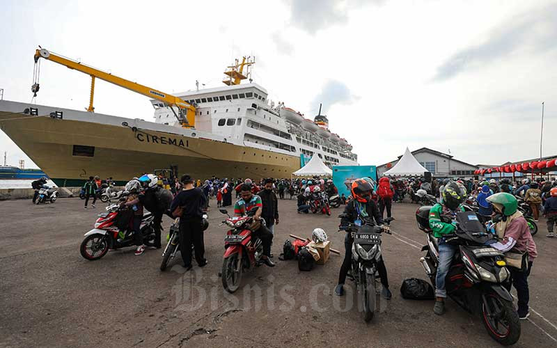  Peserta Mudik Gratis Dengan Kapal KM Ciremai Tiba di Pelabuhan Tanjung Emas Semarang