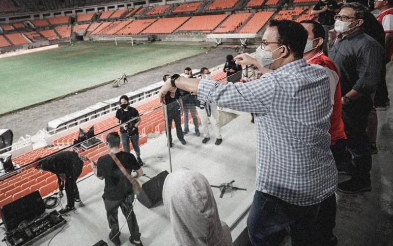  Anies dan Ketua MUI Lakukan Salat Id di Stadion Baru Jakarta (JIS)