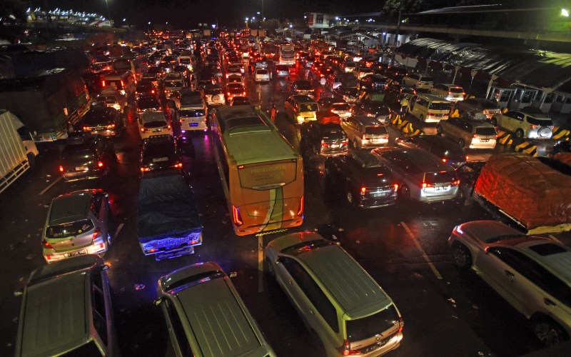  Puncak Arus Mudik H-2 Lebaran, Moda Penyeberangan Tertinggi