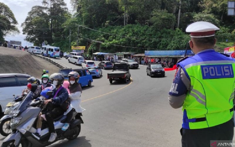  Hari Kedua Lebaran, Polres Cianjur Berlakukan Sistem Satu Arah Menuju Bogor