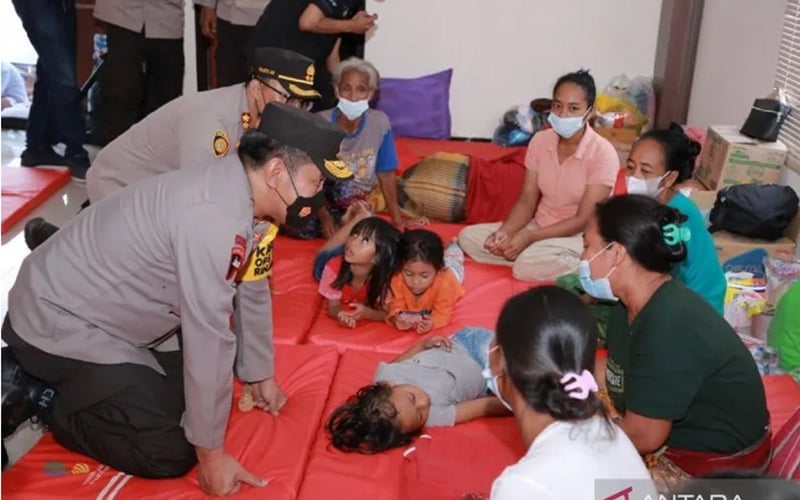  Kapolda NTB Pastikan Desa Mareja di Lombok Barat Kembali Normal Pasca Konflik 