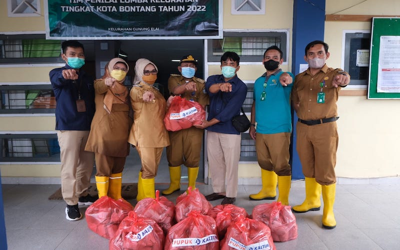  Respons Cepat Banjir Bontang, PKT Proaktif Salurkan 1.000 Paket Makanan di 5 Kelurahan