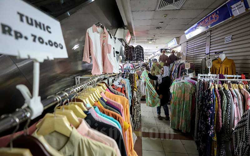  Pasar Tanah Abang Masih Sepi Pengunjung Setelah Libur Lebaran