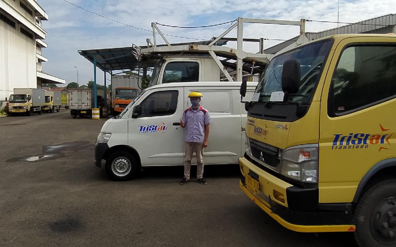 Moda pengangkutan barang saat ini sudah didominasi oleh moda angkutan jalan, terutama truk./Tristar Transindo