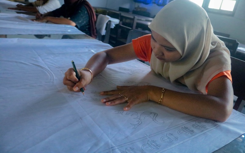 Batik Sasambo Karya Siswa SMKN 5 Mataram Dieskpor ke Saudi Arabia