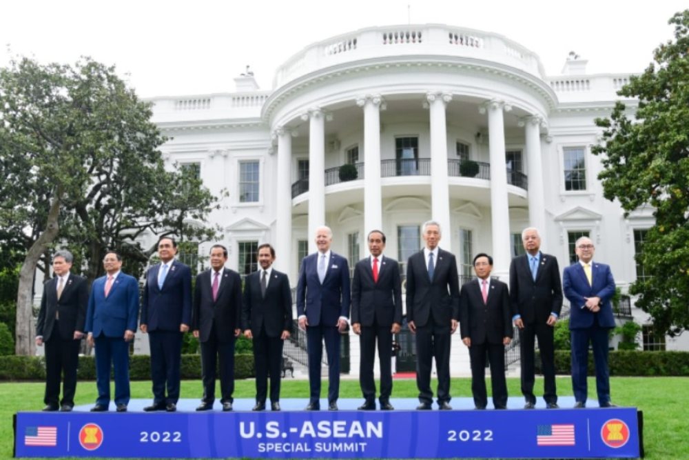  Biden Bertemu Pemimpin Asean, AS Gandakan Beasiswa Fulbright untuk Indonesia Cs