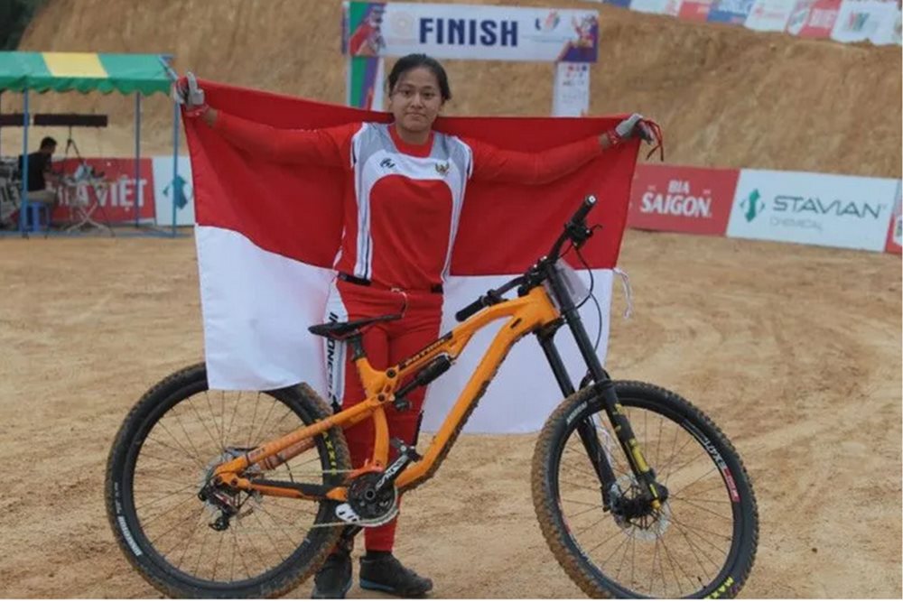  Hasil Sea Games 2021: Tiara Andini Raih Emas MTB-Downhill putri