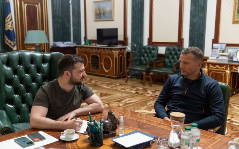  Zelensky Tunjuk Andriy Shevchenko Jadi Duta Rekonstruksi Ukraina