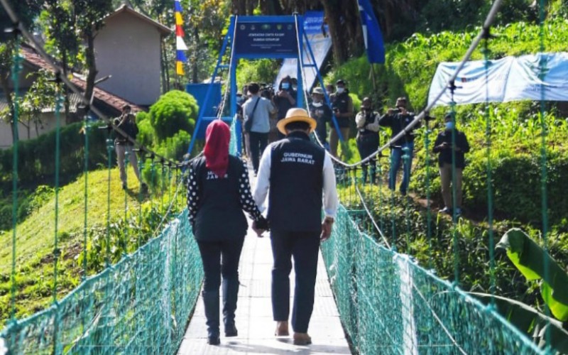  Pemrov Jabar Diminta Fokus Bangun Infrastruktur untuk Penanganan Kemiskinan