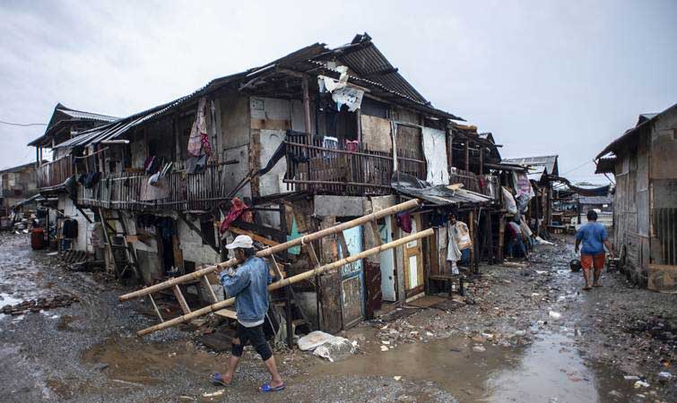  Pemerintah Bidik Angka Kemiskinan Turun ke Level 7,5 Persen Tahun Depan