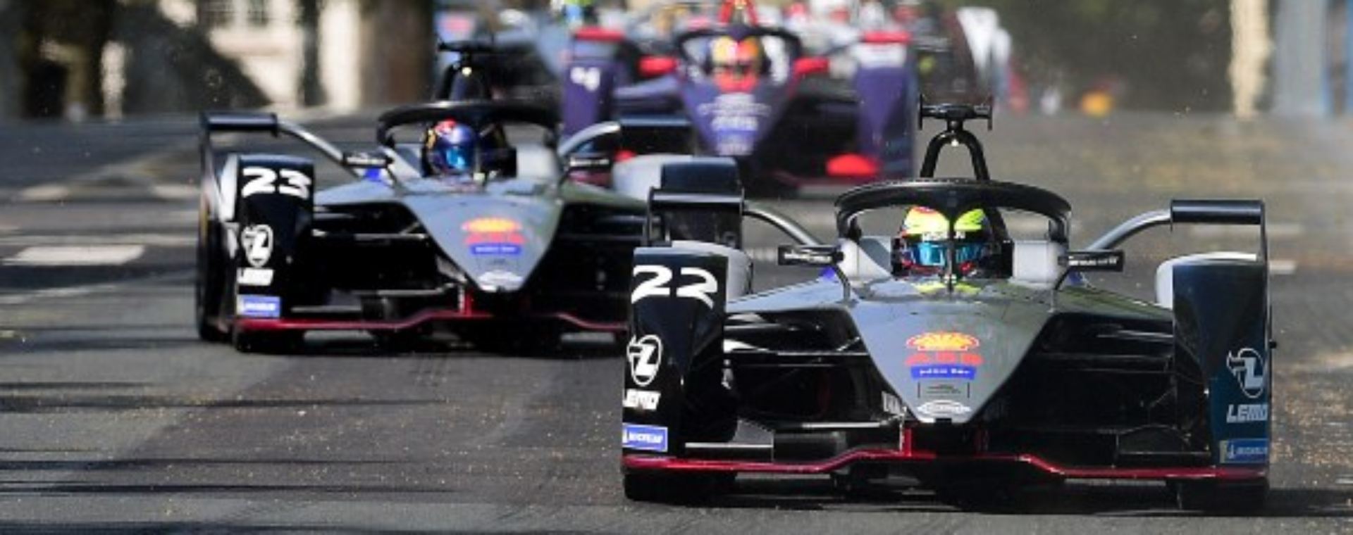  Formula E Jakarta : Memacu Transisi Energi Lewat Balap Mobil Masa Depan