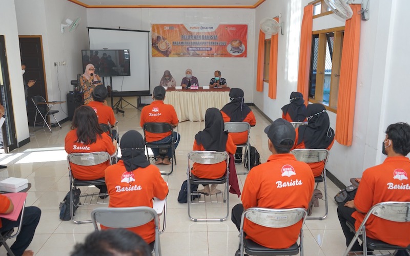  Wujudkan Masyarakat Mandiri dan Kreatif, PKT Gelar Pelatihan Barista bagi Pemuda Bontang 