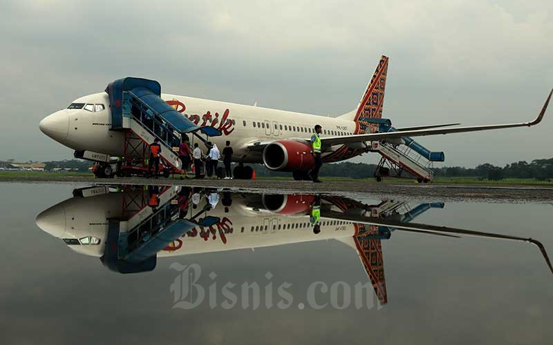  Aspal Bandara Juanda Amblas, Pesawat Batik Air Tertahan Hampir 4 Jam!