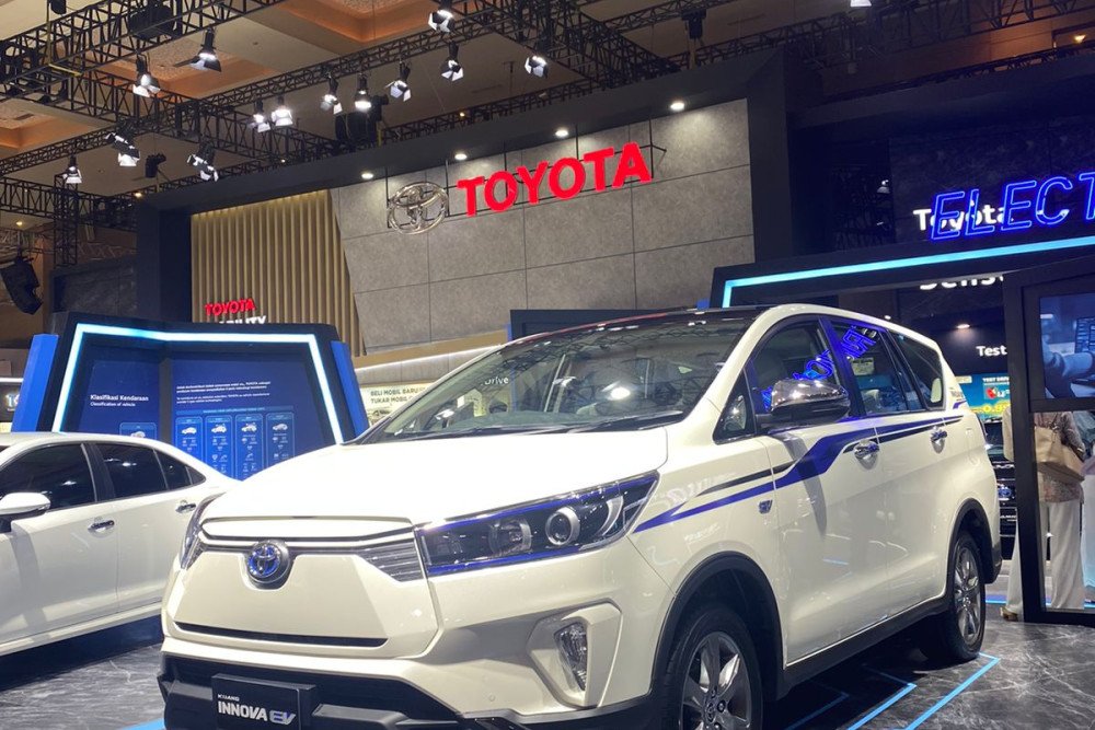  Harga BBM Tinggi, Toyota Optimistis Konsumen Beralih ke Hybrid