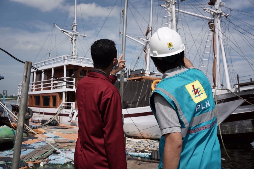  Berkat Anjungan Listrik Mandiri, Kapal Phinisi di Pantai Losari Klaim Hemat 50% Biaya Operasional