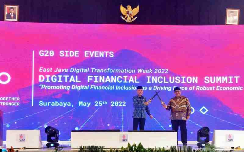  BI Jatim Perluas Pasar Siap QRIS Tahun Ini