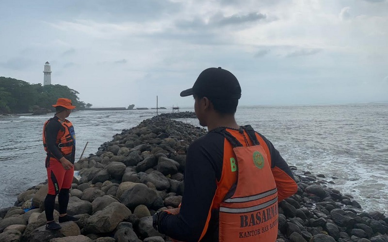  Hari Kedua Pencarian, Nelayan yang Hilang di Perairan Garut Belum Ditemukan