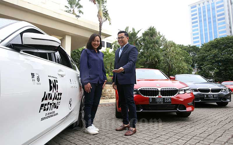  BMW Indonesia Serahkan BMW Seri 3 Terbaru Sebagai VIP Fleet di BNI Java Jazz Festival 2022