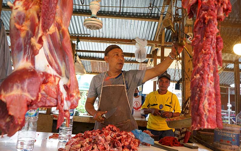  Wabah Penyakit Mulut dan Kuku Tidak Berpengaruh Pada Penjualan Daging Sapi di Pasar