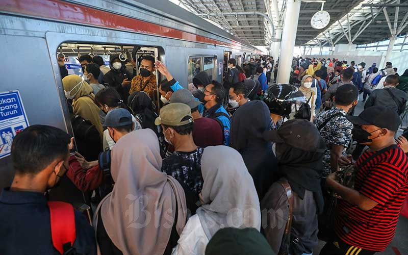  KAI Commuter Berlakukan Perubahan Pola Operasi KRL