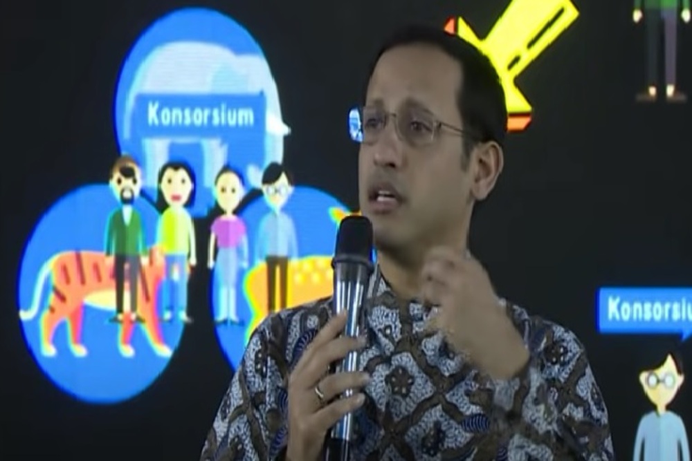  Kemendikbudristek Luncurkan Program Praktisi Mengajar