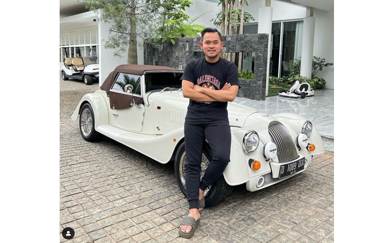 Gilang Widya Permana atau dikenal sebagai Juragan 99 dan bos MS Glow. /IG @juragan_99