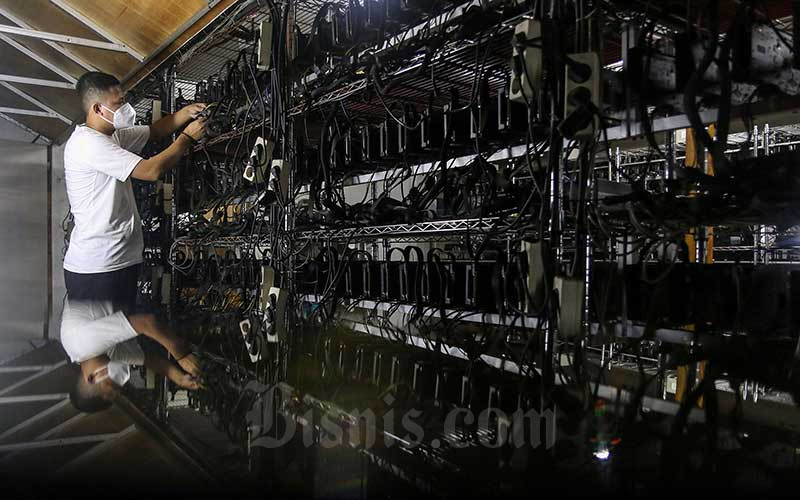  PASAR BITCOIN : Penambang Jual Token