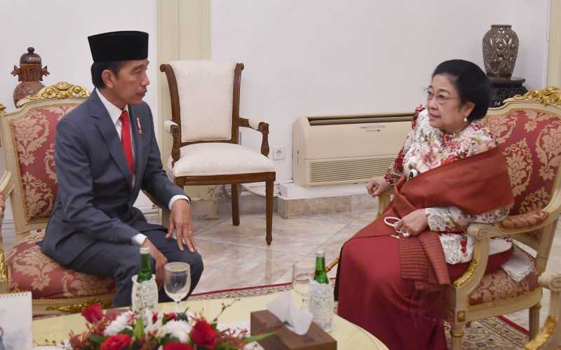  Jokowi Bertemu Megawati Sebelum Melantik Pejabat BPIP. Bicarakan Apa?