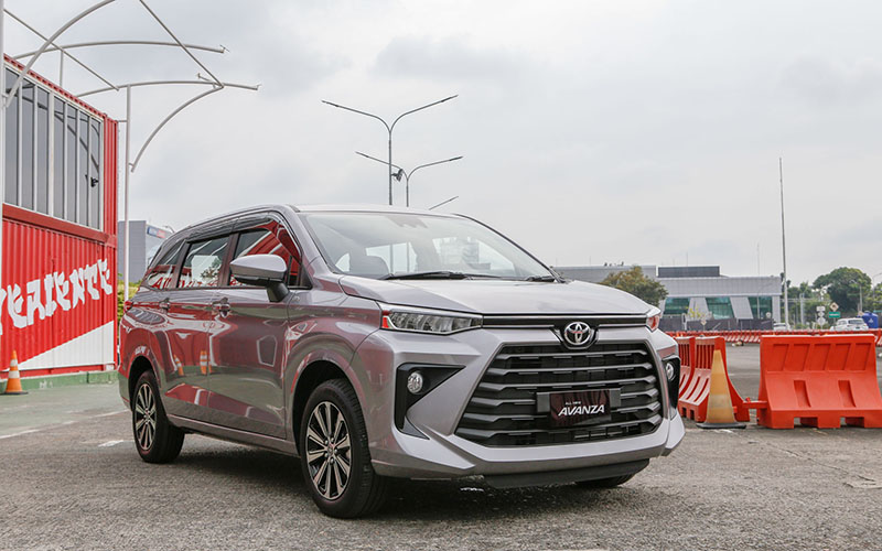  Penjualan Toyota Hingga April Tumbuh , Toyota Genggam 31,5 Persen Pangsa Pasar