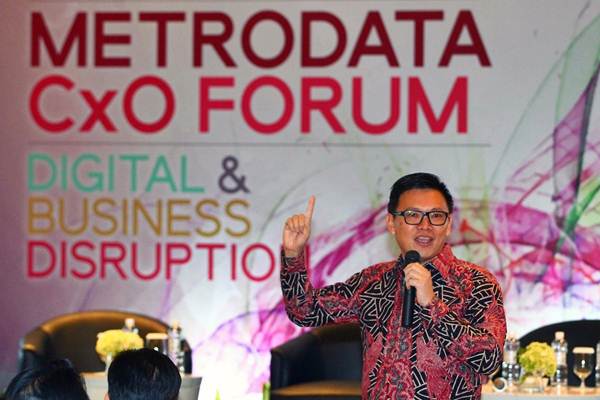 Presiden Direktur PT Metrodata Electronics Tbk. Susanto Djaja, memberikan sambutan pada Metrodata CxO Forum. PT cacaFly Metrodata Indonesia (CMI), perusahaan JV MTDL dan cacafly, akan menjadi salah satu dari mitra agensi untuk GoGAN (Gojek Ads Network)./JIBI-Dwi Prasetya   