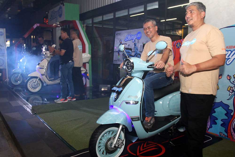  Sepeda Motor Keeway Shiny Hadir di Makassar