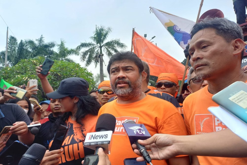 Presiden Konfederasi Serikat Pekerja Indonesia (KSPI) Said Iqbal menegaskan jutaan buruh di seluruh Indonesia akan melakukan pemogokan nasional selama 3 hari, jika lima tuntutan mereka tidak dipenuhi. JIBI/Bisnis-Afiffah Rahmah