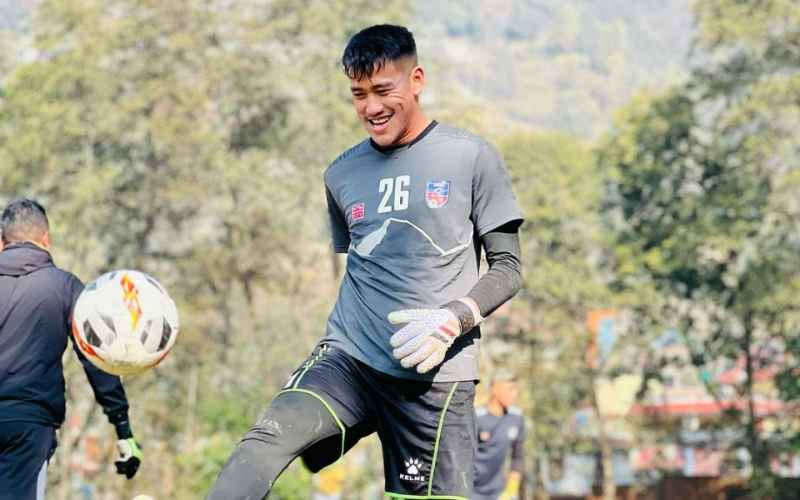  Momen Kocak Kiper Nepal Deep Karki Repost Meme dari Netizen Indonesia