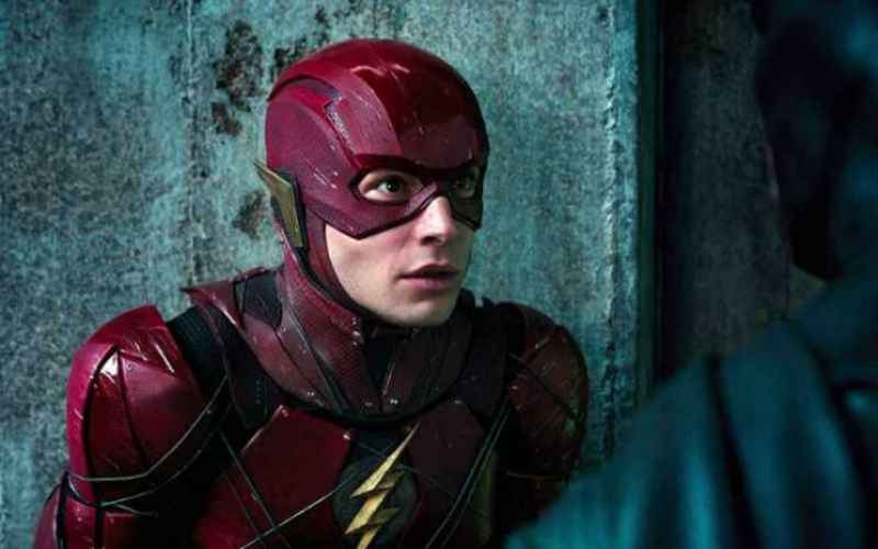  Warner Bros Tak Perpanjang Kerja Sama dengan Ezra Miller setelah The Flash