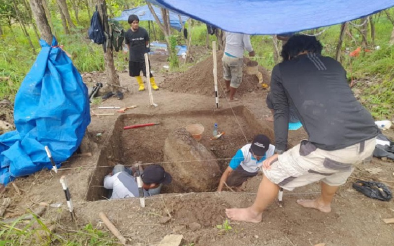 Fosil Kura-kura purba yang ditemukan di Desa Jembarwangi, Kecamatan Tomo, Kabupaten Sumedang.
