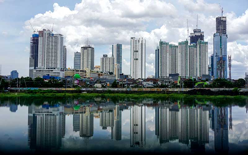  Bukan Jakarta, 10 Kota di Indonesia dengan Kualitas Udara Terburuk Siang Ini