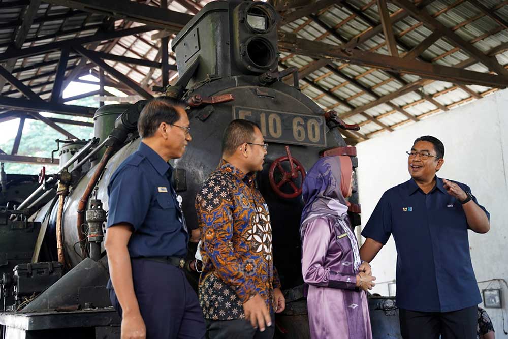  Kick Off Perbaikan Prasarana dan Sarana Perkeretaapian Dalam Rangka Mendukung Pengoperasian Kembali Kereta Api Jalur Sawahlunto - Muaro Kalaban