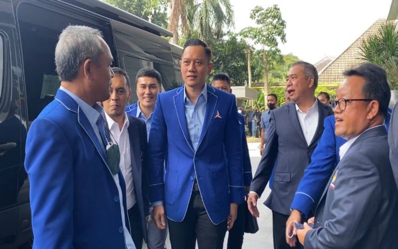  Kilas Politik: AHY Sowan Surya Paloh, SBY Ketemu JK, Hasil Rakernas PDIP