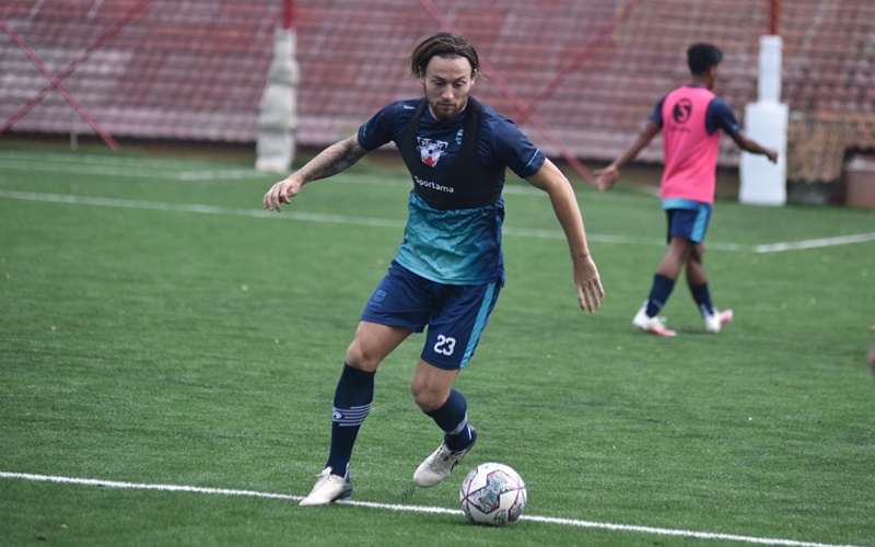  Marc Klok dan Irianto Sudah Latihan Bersama Skuat Persib, Kambuaya Masih Absen