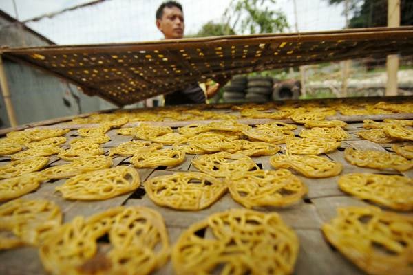  Penyaluran KUR Capai Rp164,9 Triliun, Sektor Mikro Serap Porsi Terbanyak