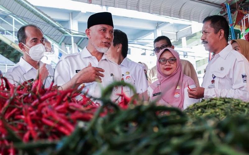  Gubernur Mahyeldi Klaim Stok Bahan Pokok Jelang Iduladha 2022 di Sumbar Aman