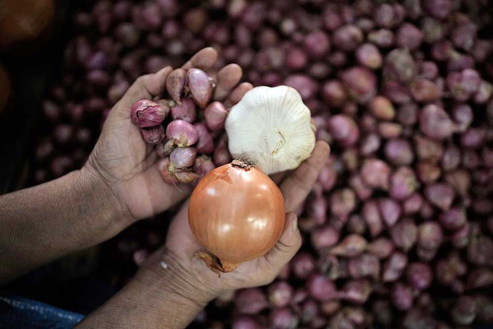  Harga Melonjak, Stok Bawang Merah dan Cabai Defisit 