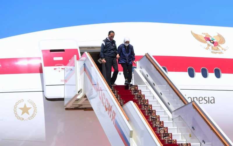  Jokowi Sudah Tiba di Rusia, Bersiap Bertemu Putin 