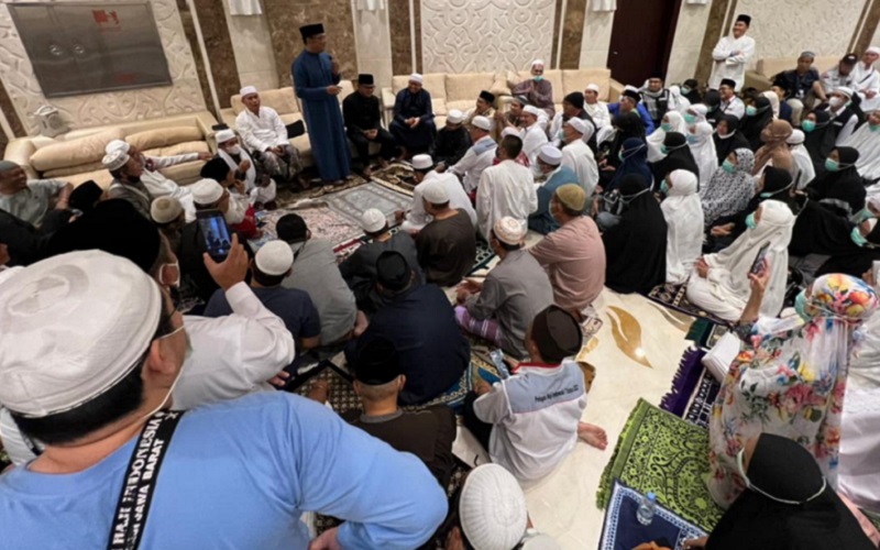  Ridwan Kamil Kunjungi dan Sapa Jemaah Haji Jabar