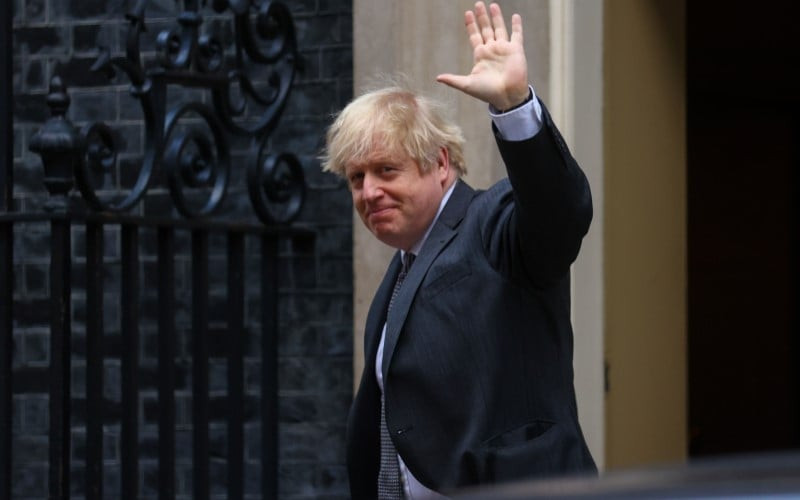  Krisis Ekonomi Inggris, PM Johnson Ditinggalkan Menteri Keuangan