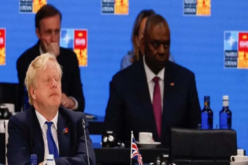 Perdana Menteri Inggris Boris Johnson menghadiri KTT NATO di Madrid, Spanyol, pada Rabu (29/06/2022)./Antara-Reuters