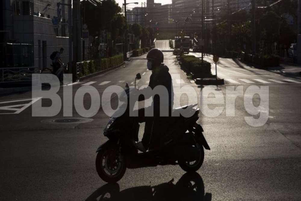 Penjualan sepeda motor di Jepang mengalami lonjakan akibat konsumen lama menunggu kedatangan mobil baru/Bloomberg