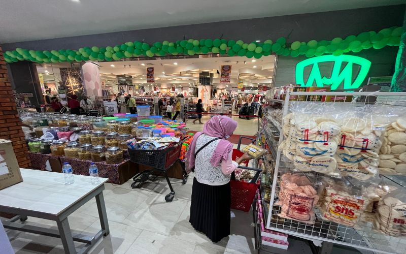  Peritel Lokal Andalkan Lini Bisnis Supermarket