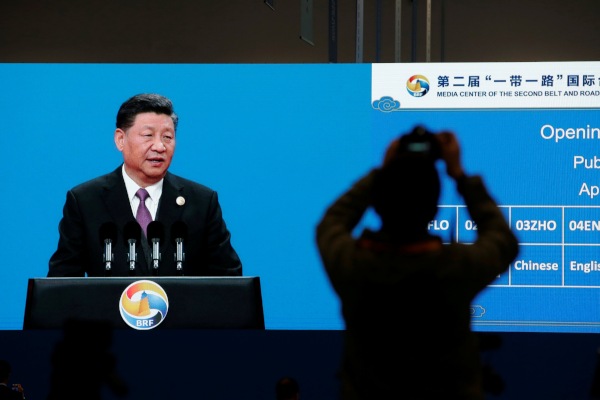 Presiden China Xi Jinping menyampaikan pidatonya dalam pembukaan Belt and Road Forum (BRF) kedua di Beijing, China, Jumat (26/4/2019)./Reuters-Jason Lee
